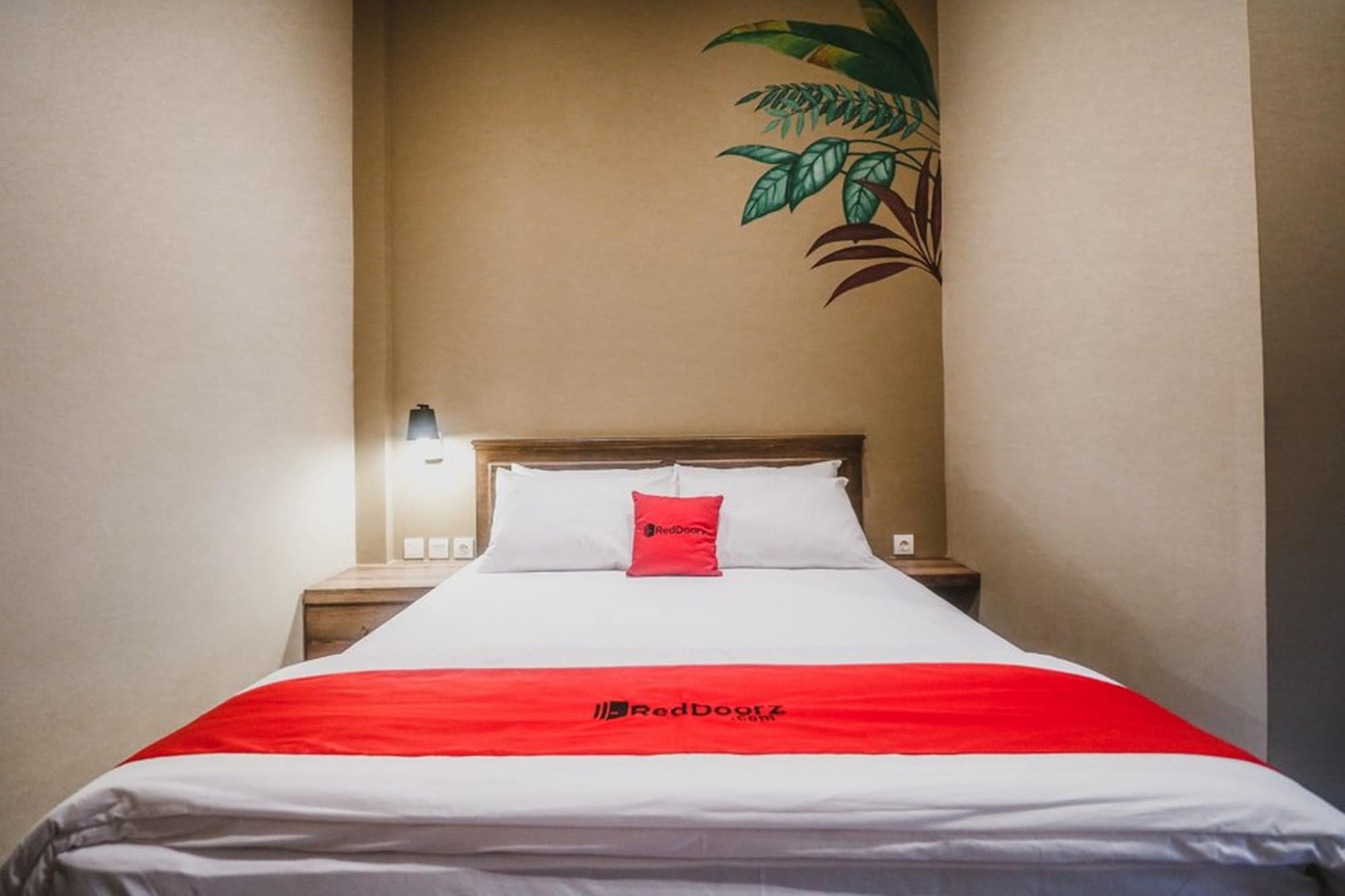 Reddoorz Plus Near Mall Slipi Jaya Jakarta Ngoại thất bức ảnh